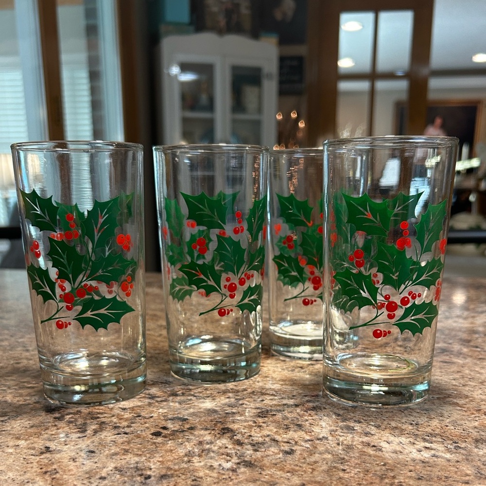 Festive Indiana Glass Holly Berries Glasses